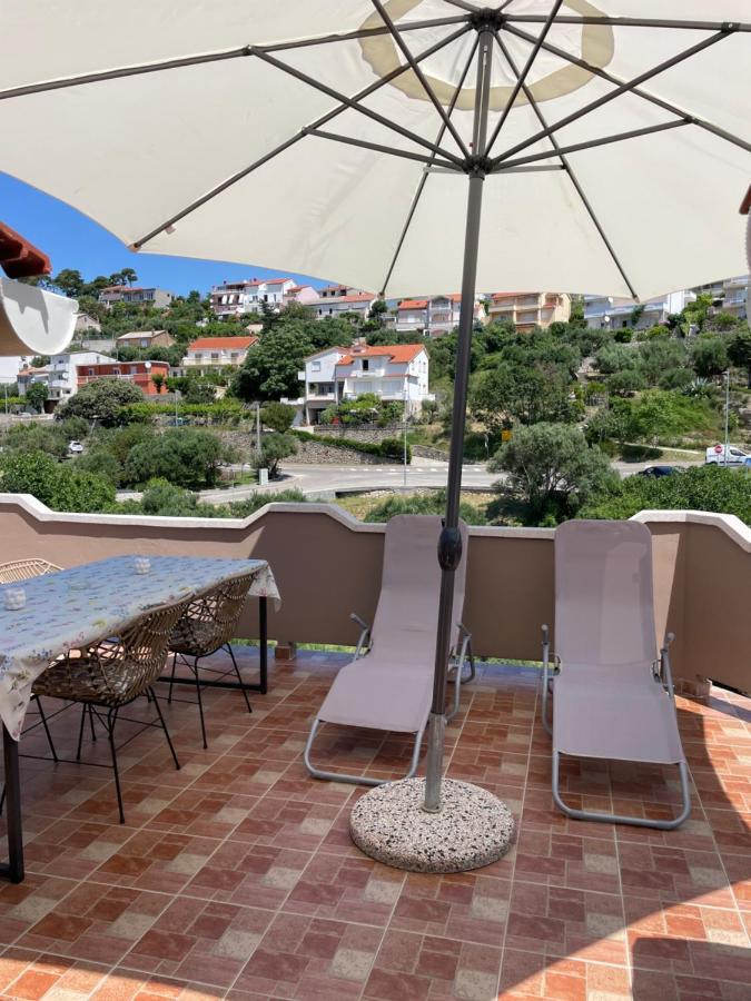 Penthouse Damjan Leilighet Banjol Eksteriør bilde